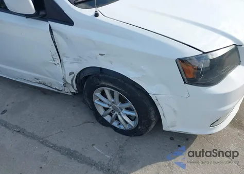 2019 Dodge Grand Caravan Gt z USA, uszkodzony, nr VIN 2C4RDGEG4KR711431